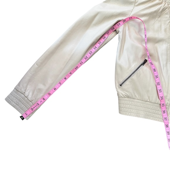 Hinge Lambskin Leather Ruffle Collar Designed in Seattle Jacket Ecru Cream - Picture 11 of 14